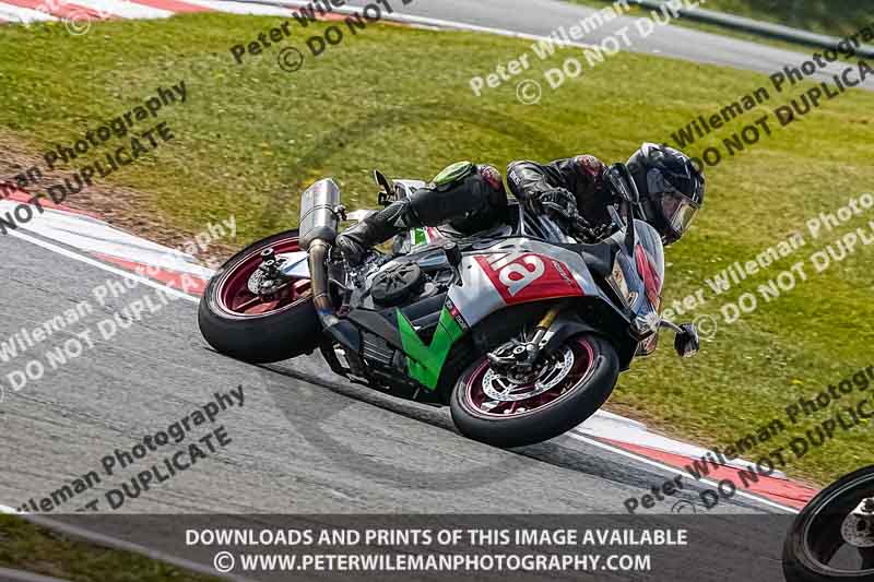 donington no limits trackday;donington park photographs;donington trackday photographs;no limits trackdays;peter wileman photography;trackday digital images;trackday photos